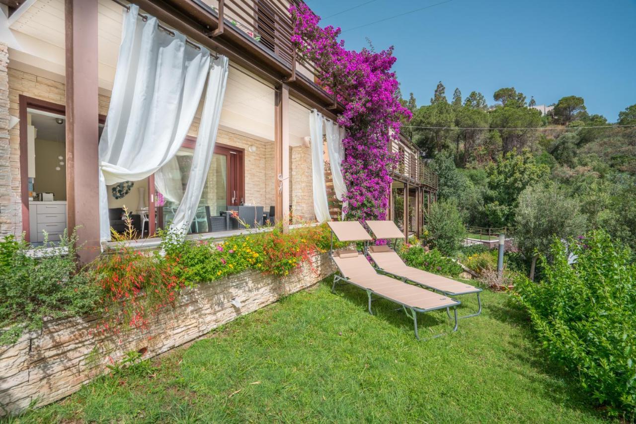 Villa Luna . Chia Eden Rock . Wifi Ac Riva dei Pini Экстерьер фото