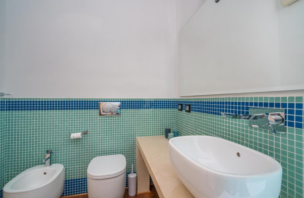 Villa Luna . Chia Eden Rock . Wifi Ac Riva dei Pini Экстерьер фото